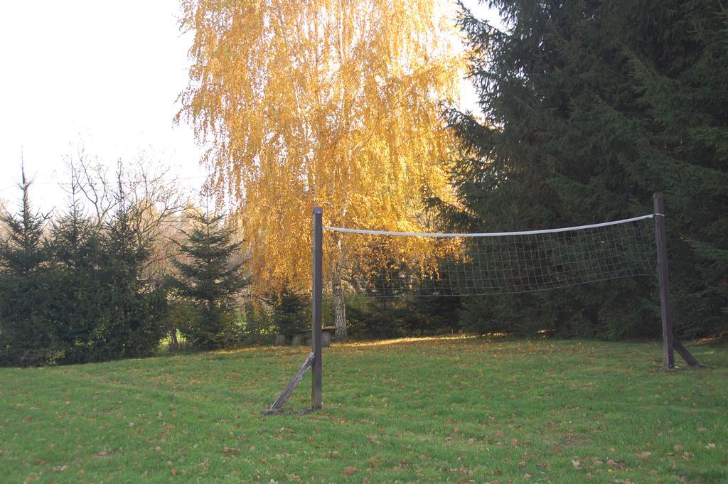 Agroturystyka Pod Swierkami Nadrybie Exteriér fotografie