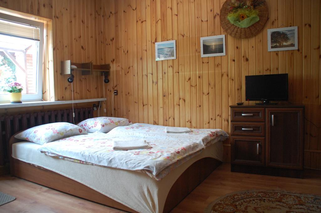 Agroturystyka Pod Swierkami Nadrybie Exteriér fotografie